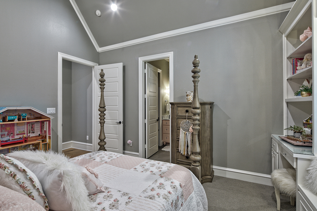 An East Texas Modern craftsman home ... from Trent Williams Construction, Tyler, Texas An East Texas Modern craftsman home ... from Trent Williams Construction, Tyler, Texas