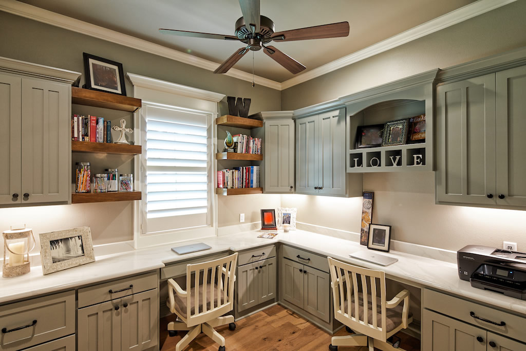 An East Texas Modern craftsman home ... from Trent Williams Construction, Tyler, Texas An East Texas Modern craftsman home ... from Trent Williams Construction, Tyler, Texas