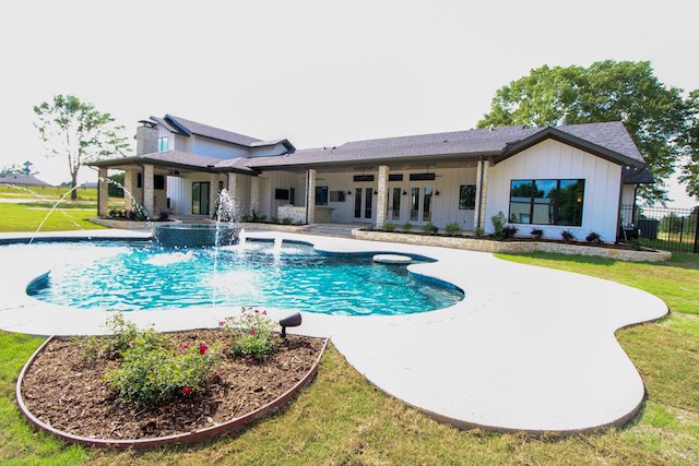 Custom designed home by Trent Williams Construction Management Custom designed home by Trent Williams Construction Management
